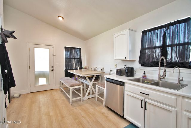 11400 Pifas Nevarez Place, El Paso, TX 79934