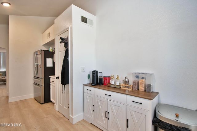 11400 Pifas Nevarez Place, El Paso, TX 79934