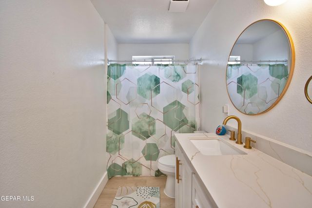 11400 Pifas Nevarez Place, El Paso, TX 79934