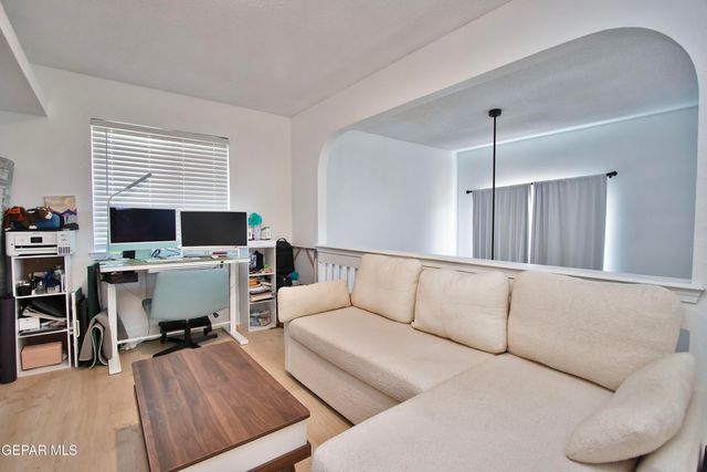 11400 Pifas Nevarez Place, El Paso, TX 79934