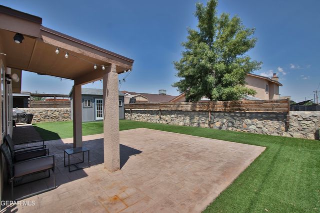 11400 Pifas Nevarez Place, El Paso, TX 79934