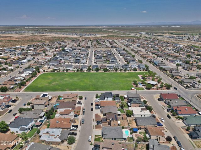 11400 Pifas Nevarez Place, El Paso, TX 79934