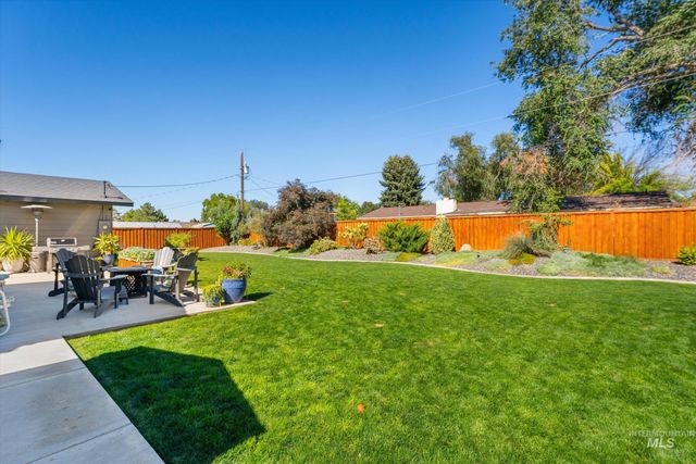 11832 Jerry Lee Ln, Nampa, ID 83651