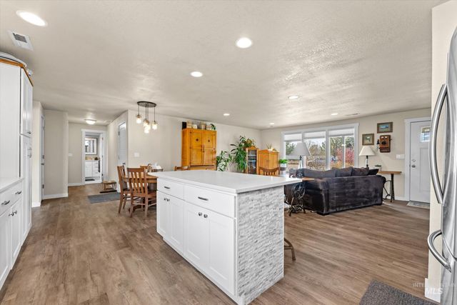 11832 Jerry Lee Ln, Nampa, ID 83651