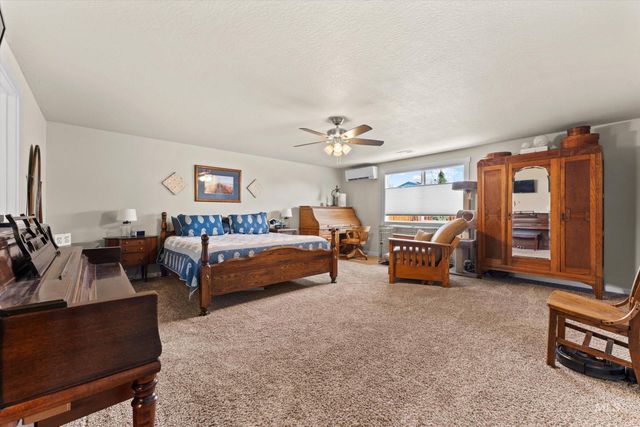 11832 Jerry Lee Ln, Nampa, ID 83651