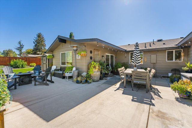 11832 Jerry Lee Ln, Nampa, ID 83651