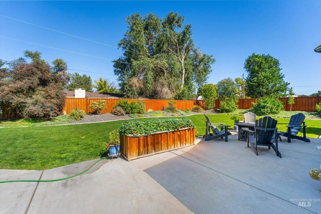 11832 Jerry Lee Ln, Nampa, ID 83651