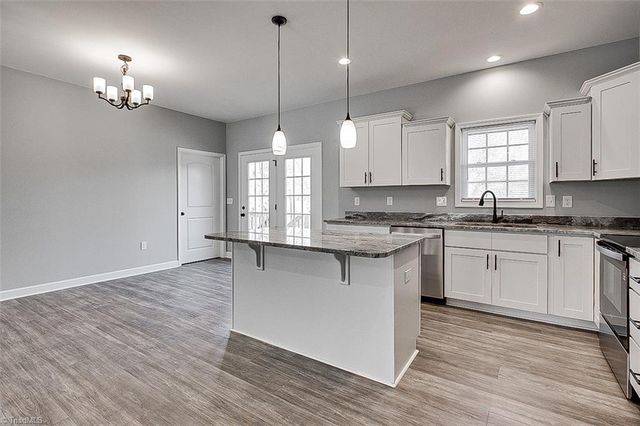 543 Hawthorne Drive, Asheboro, NC 27205