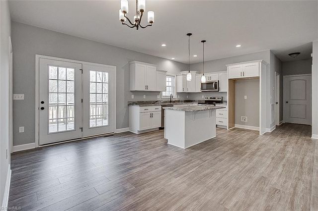 543 Hawthorne Drive, Asheboro, NC 27205