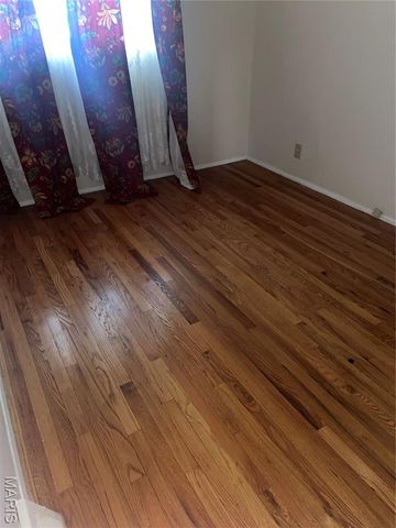 10207 Tanner Drive, Dellwood, MO 63136