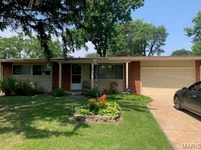 10207 Tanner Drive, Dellwood, MO 63136