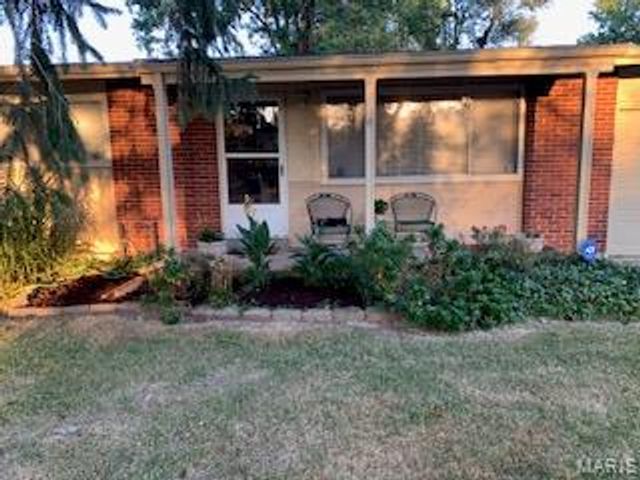 10207 Tanner Drive, Dellwood, MO 63136