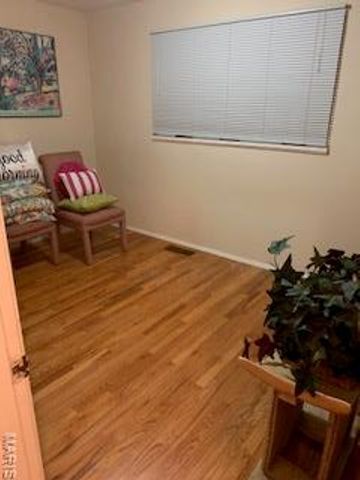 10207 Tanner Drive, Dellwood, MO 63136