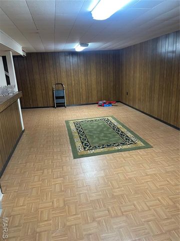 10207 Tanner Drive, Dellwood, MO 63136