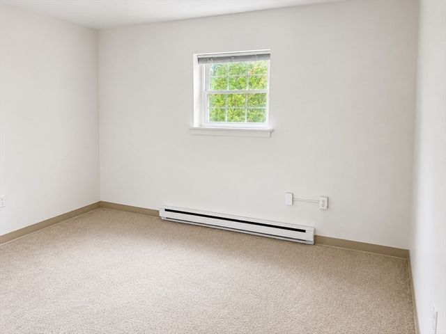 25 Greentree Lane 43, Weymouth, MA 02190