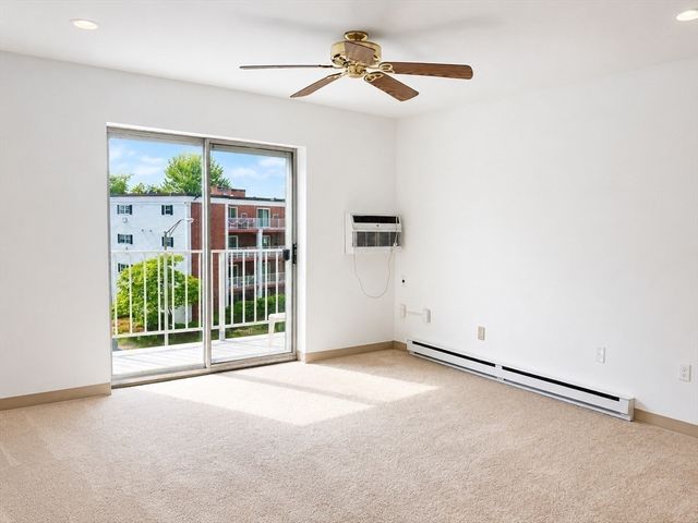 25 Greentree Lane 43, Weymouth, MA 02190