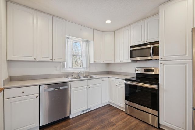 2134 Basswood Lane, Mound, MN 55364