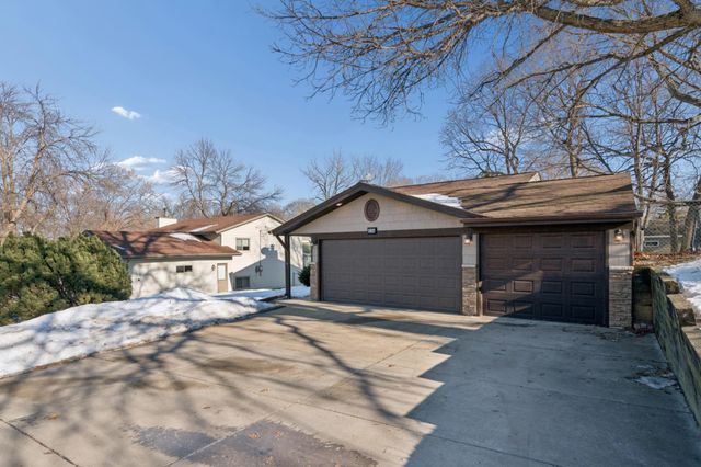 2134 Basswood Lane, Mound, MN 55364