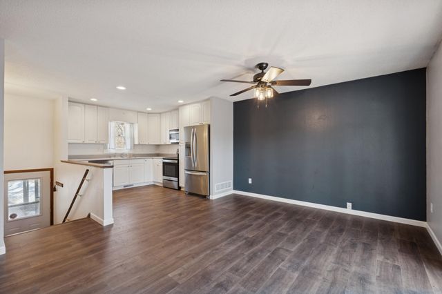 2134 Basswood Lane, Mound, MN 55364