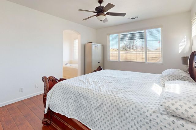 1799 Newport Dr, Yuba City, CA 95993