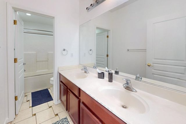 1799 Newport Dr, Yuba City, CA 95993