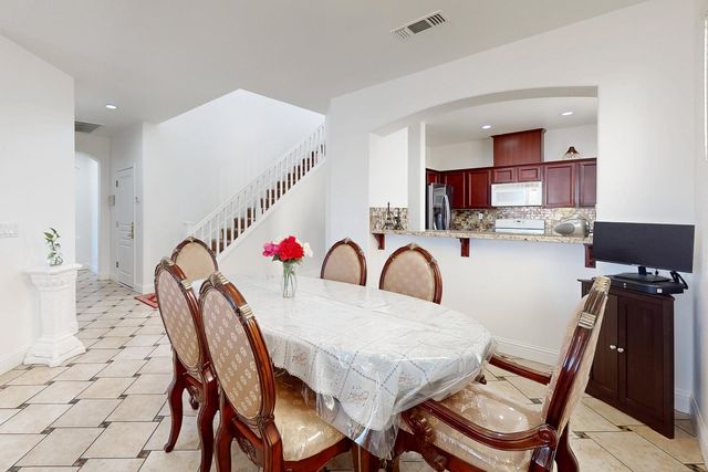 1799 Newport Dr, Yuba City, CA 95993