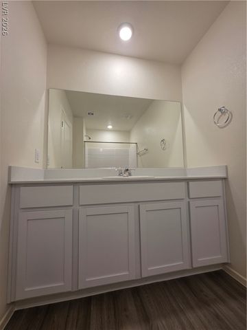 6037 Amaryllis Falls Street, North Las Vegas, NV 89081