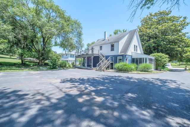 5599 Lee Hwy, Troutville, VA 24175