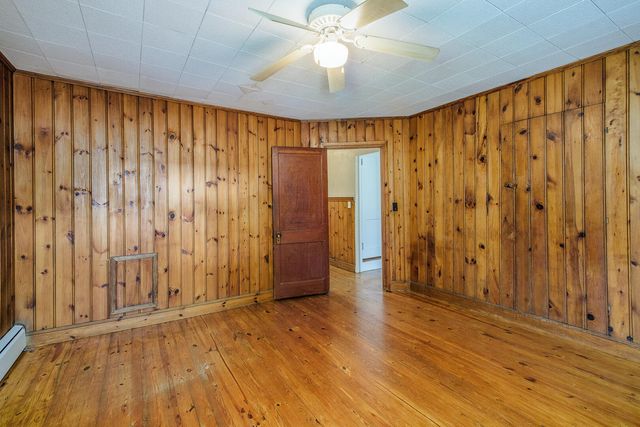 5599 Lee Hwy, Troutville, VA 24175