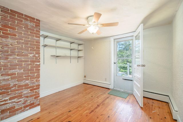 5599 Lee Hwy, Troutville, VA 24175