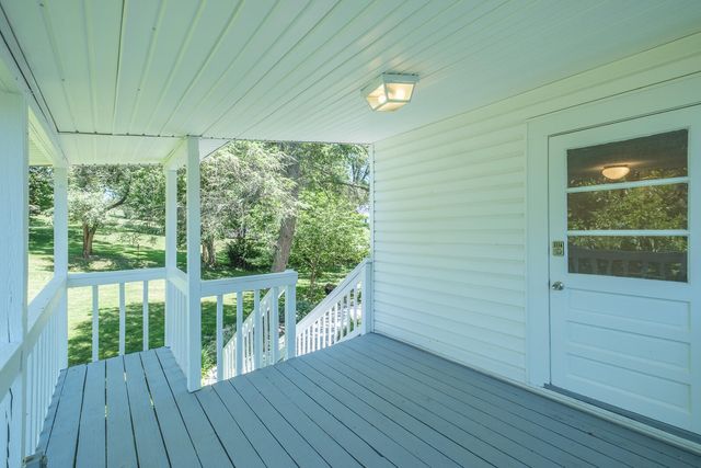 5599 Lee Hwy, Troutville, VA 24175