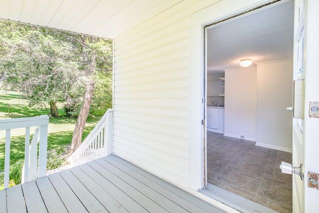 5599 Lee Hwy, Troutville, VA 24175