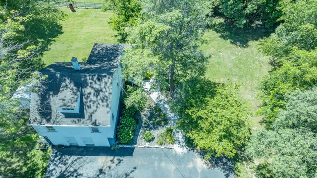 5599 Lee Hwy, Troutville, VA 24175