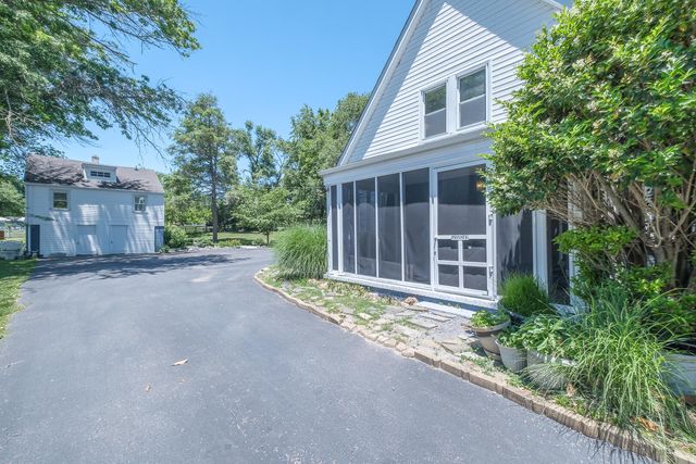 5599 Lee Hwy, Troutville, VA 24175