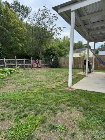 3514 Crestridge Drive, Charlotte, NC 28217