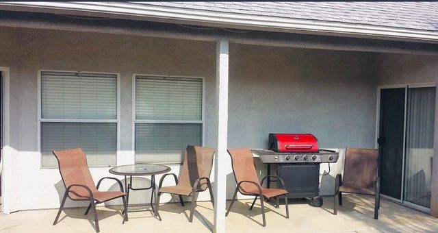 2559 E Fallbrook Avenue, Fresno, CA 93720