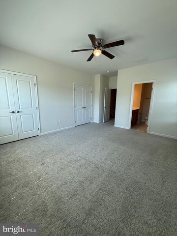 123 STREAMVIEW DR, Fredericksburg, VA 22405