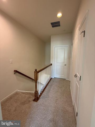 123 STREAMVIEW DR, Fredericksburg, VA 22405