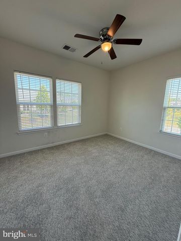 123 STREAMVIEW DR, Fredericksburg, VA 22405