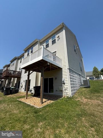 123 STREAMVIEW DR, Fredericksburg, VA 22405