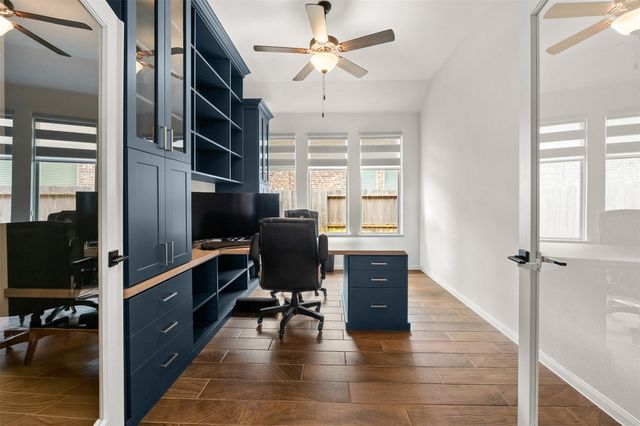 8022 Mckittrick Ridge Drive, Porter, TX 77365