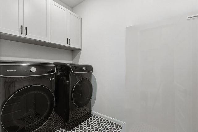 8022 Mckittrick Ridge Drive, Porter, TX 77365