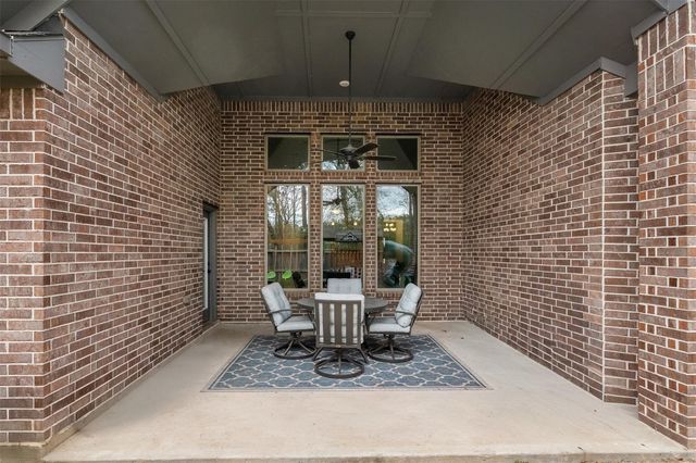 8022 Mckittrick Ridge Drive, Porter, TX 77365