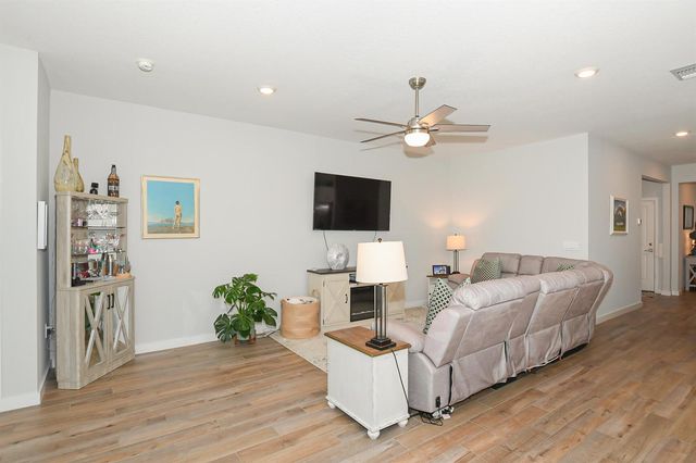 5970 SE Skyblue Circle, Stuart, FL 34997