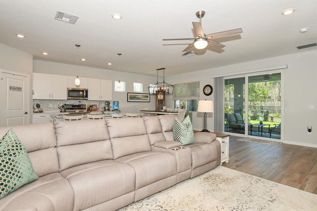 5970 SE Skyblue Circle, Stuart, FL 34997