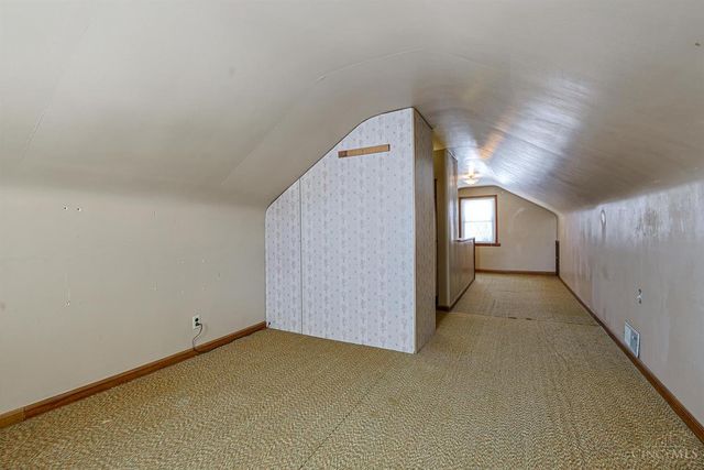 103 W Crest Drive, Reading, OH 45215