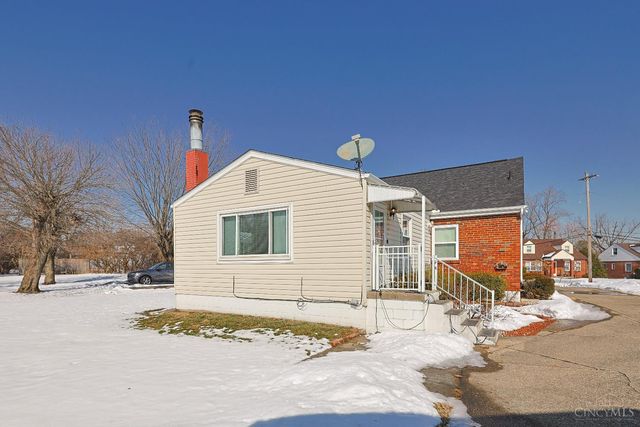 103 W Crest Drive, Reading, OH 45215