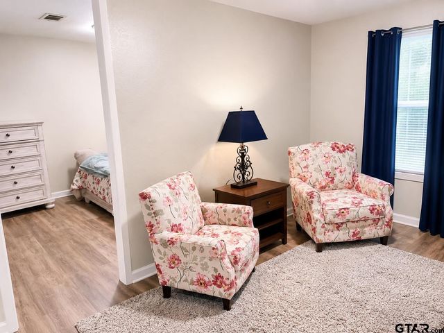 10038 County Road 313 E, Tyler, TX 75706