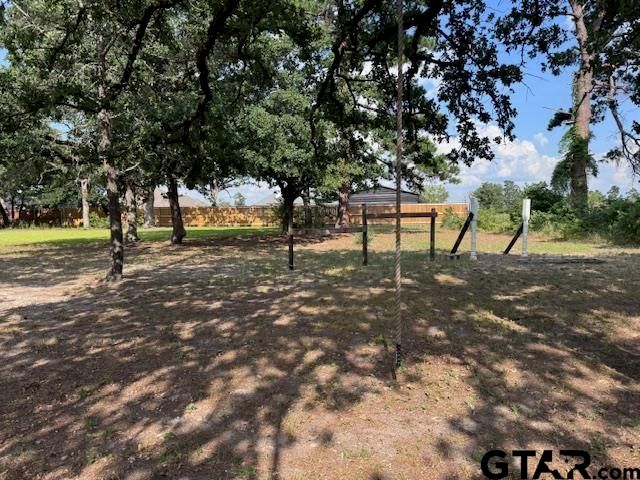 10038 County Road 313 E, Tyler, TX 75706