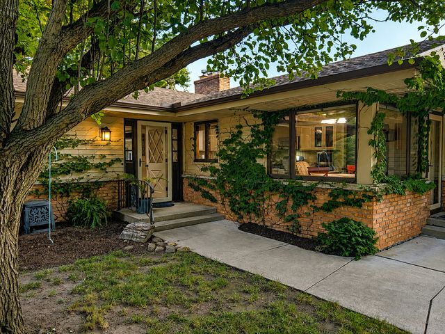 4309 Dunbar Place, Rockford, IL 61114